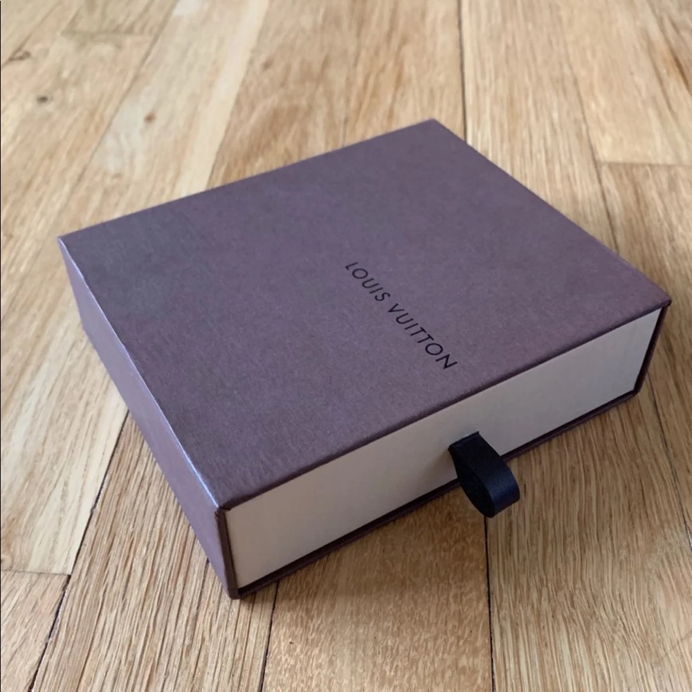 Louis Vuitton Box - Picture 2 of 3